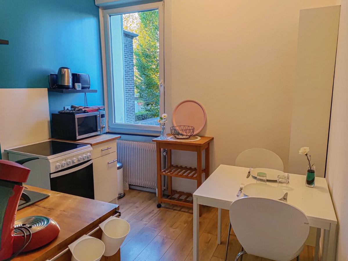 Le Cocon Bleu - Appartement Calme - Parking Gratuit - Fibre Arras Exterior photo